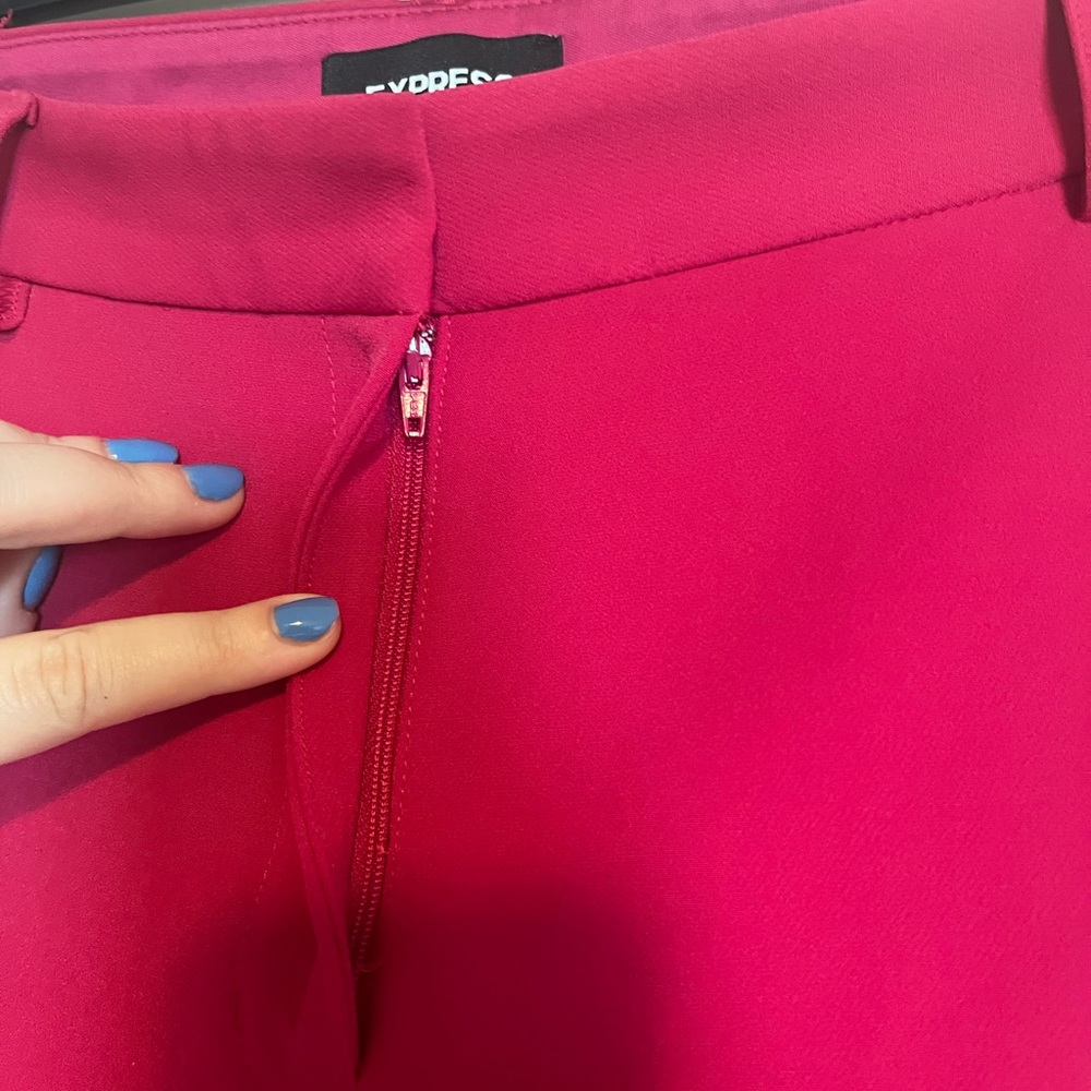 Express Raspberry Skinny Dress Pant Stretch+ - Picture 4 of 5